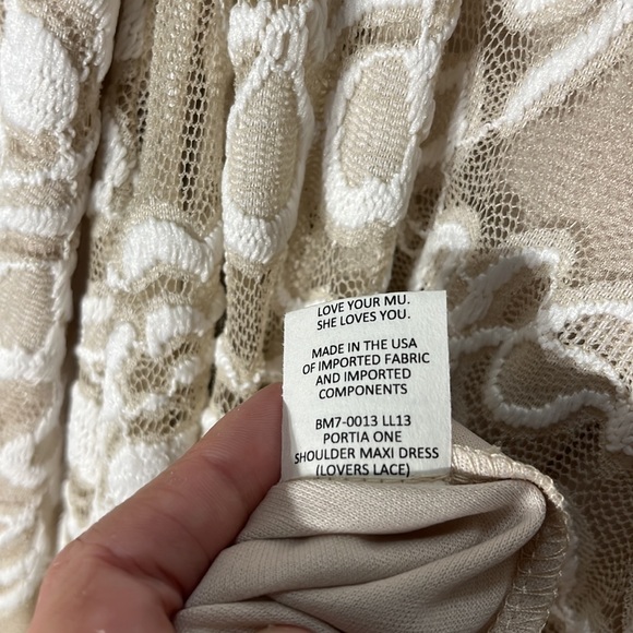 NWT Show Me Your Mumu White Lover's Lace Portia One Shoulder Maxi Dress Small - Picture 13 of 15